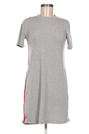 Sukienka Bershka, Rozmiar M, Kolor Szary, Cena 66,39 zł