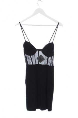Kleid Bershka, Größe M, Farbe Schwarz, Preis 27,80 €