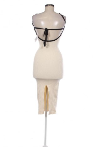 Kleid Bershka, Größe S, Farbe Beige, Preis € 15,00