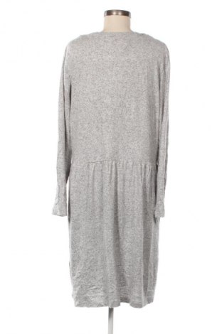 Kleid C&A, Größe XL, Farbe Grau, Preis € 19,99
