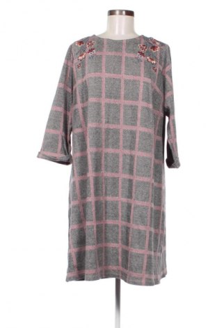 Kleid C&A, Größe XL, Farbe Mehrfarbig, Preis 14,77 €
