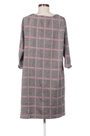 Kleid C&A, Größe XL, Farbe Mehrfarbig, Preis 14,77 €