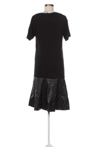 Kleid Cartoon, Größe M, Farbe Schwarz, Preis € 20,99