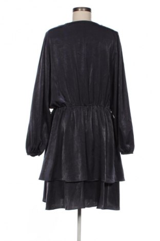 Φόρεμα City Chic, Μέγεθος M, Χρώμα Γκρί, Τιμή 23,99 €