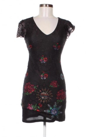 Kleid Desigual, Größe XS, Farbe Mehrfarbig, Preis 41,98 €