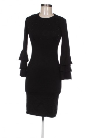 Φόρεμα Femme, Μέγεθος M, Χρώμα Μαύρο, Τιμή 65,60 €