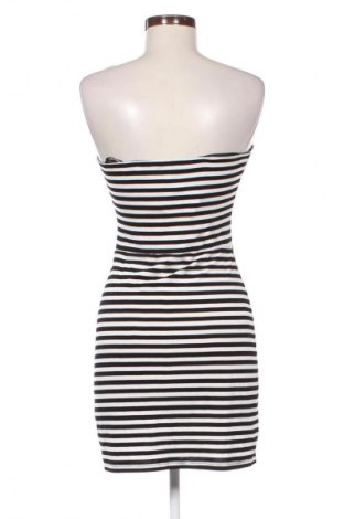 Φόρεμα Guess, Μέγεθος M, Χρώμα Πολύχρωμο, Τιμή 49,17 €