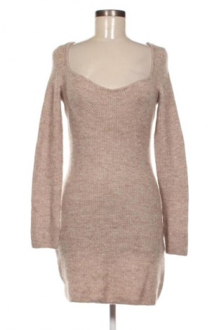 Рокля H&M, Размер M, Цвят Бежов, Цена 23,99 лв.