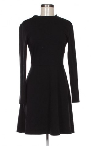 Rochie H&M, Mărime M, Culoare Negru, Preț 100,99 Lei