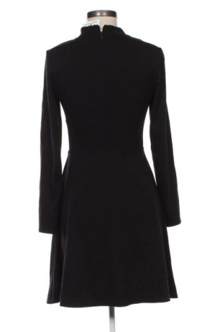 Rochie H&M, Mărime M, Culoare Negru, Preț 100,99 Lei