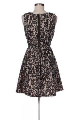 Šaty  H&M, Veľkosť M, Farba Čierna, Cena  29,74 €