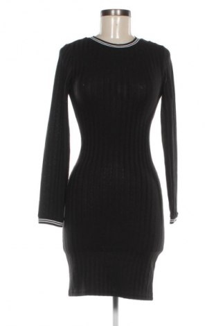 Рокля H&M Divided, Размер M, Цвят Черен, Цена 29,99 лв.
