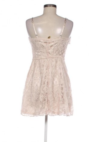 Kleid H&M Divided, Größe M, Farbe Ecru, Preis 15,00 €