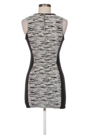 Kleid H&M Divided, Größe S, Farbe Mehrfarbig, Preis € 27,70