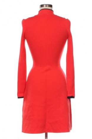 Ruha Hugo Boss, Méret S, Szín Piros, Ár 41 001 Ft