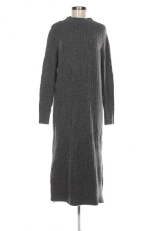 Šaty  Jake*s, Veľkosť L, Farba Sivá, Cena  19,95 €