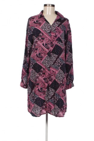 Kleid Janina, Größe M, Farbe Mehrfarbig, Preis 25,00 €