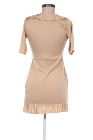 Kleid Pretty Little Thing, Größe S, Farbe Beige, Preis € 14,83