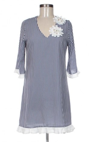 Kleid Quinze Heures Trente, Größe S, Farbe Mehrfarbig, Preis 15,00 €