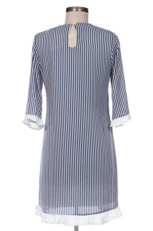 Kleid Quinze Heures Trente, Größe S, Farbe Mehrfarbig, Preis 15,00 €