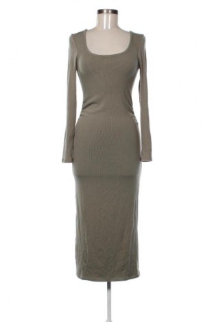 Kleid Reserved, Größe S, Farbe Grün, Preis € 14,91