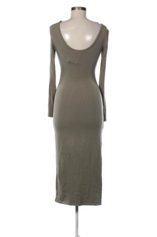Kleid Reserved, Größe S, Farbe Grün, Preis € 14,91