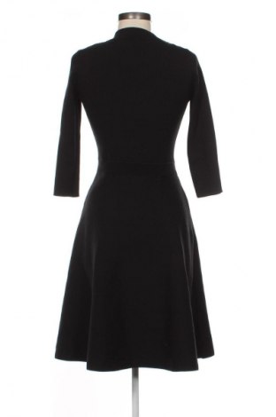 Rochie Reserved, Mărime M, Culoare Negru, Preț 76,32 Lei