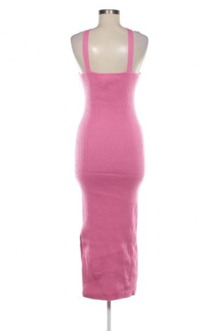 Kleid Runway, Größe L, Farbe Rosa, Preis 20,99 €