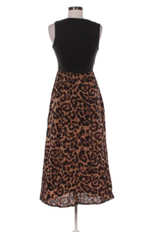 Kleid SHEIN, Größe M, Farbe Mehrfarbig, Preis 15,00 €