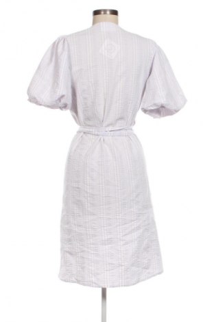 Kleid Sisters Point, Größe M, Farbe Mehrfarbig, Preis € 24,49