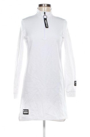 Kleid Steve Madden, Größe S, Farbe Weiß, Preis 56,99 €