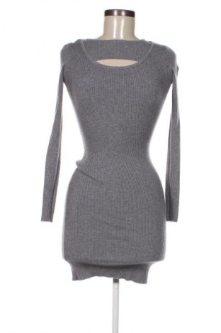 Ruha Unbranded, Méret M, Szín Szürke, Ár 10 539 Ft