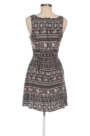 Φόρεμα Unbranded, Μέγεθος S, Χρώμα Πολύχρωμο, Τιμή 7,68 €