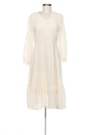 Ruha Unbranded, Méret XL, Szín Ekrü
, Ár 7 629 Ft