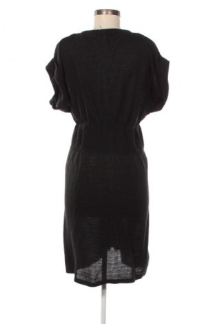 Ruha Unbranded, Méret M, Szín Fekete, Ár 10 868 Ft