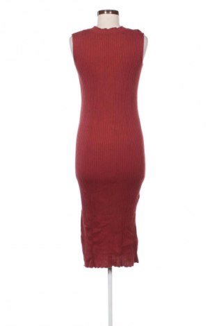 Ruha Unbranded, Méret M, Szín Piros, Ár 5 800 Ft