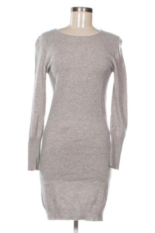 Ruha Unbranded, Méret M, Szín Szürke, Ár 5 865 Ft