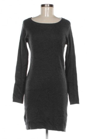 Рокля Vero Moda, Размер M, Цвят Сив, Цена 27,99 лв.