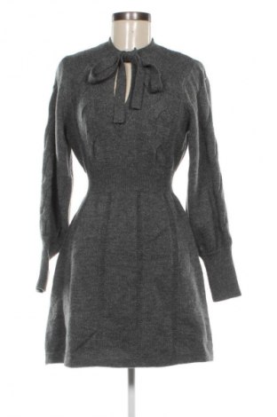 Kleid Zara, Größe S, Farbe Grau, Preis 17,99 €