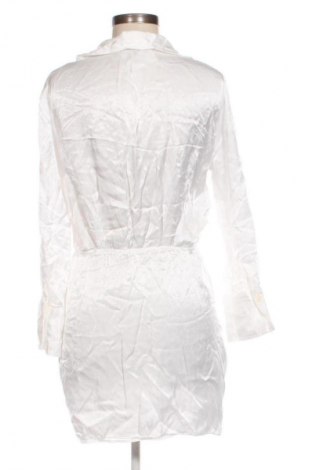 Rochie Zara, Mărime L, Culoare Alb, Preț 110,53 Lei