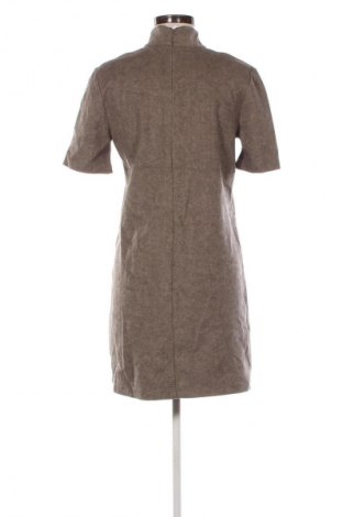 Rochie Zara, Mărime L, Culoare Bej, Preț 93,99 Lei