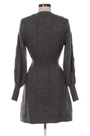 Kleid Zara, Größe S, Farbe Grau, Preis € 13,80