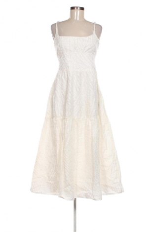 Рокля Zara, Размер M, Цвят Екрю, Цена 69,48 лв.