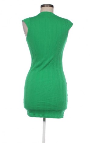 Kleid Zara, Größe S, Farbe Grün, Preis € 13,81