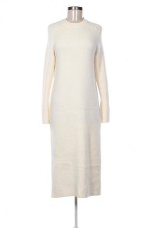Kleid Zara Knitwear, Größe M, Farbe Ecru, Preis € 25,00