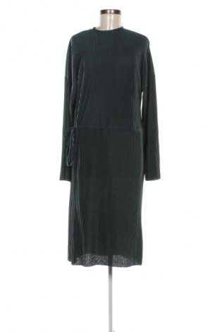 Sukienka Zara Trafaluc, Rozmiar S, Kolor Zielony, Cena 157,99 zł