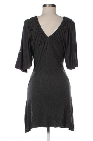 Kleid Zebra, Größe S, Farbe Grau, Preis 14,77 €