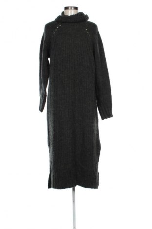 Kleid mbyM, Größe M, Farbe Grün, Preis € 30,99