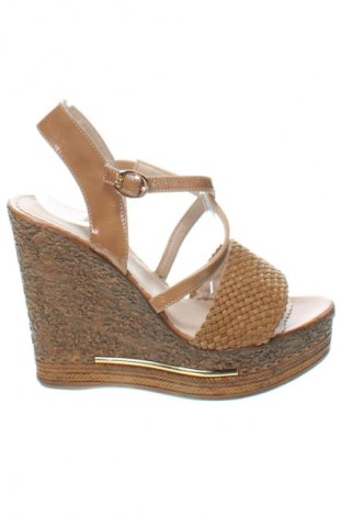 Sandalen Marelbo, Größe 39, Farbe Beige, Preis € 25,99