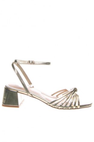 Sandale New Look, Mărime 38, Culoare Auriu, Preț 128,99 Lei